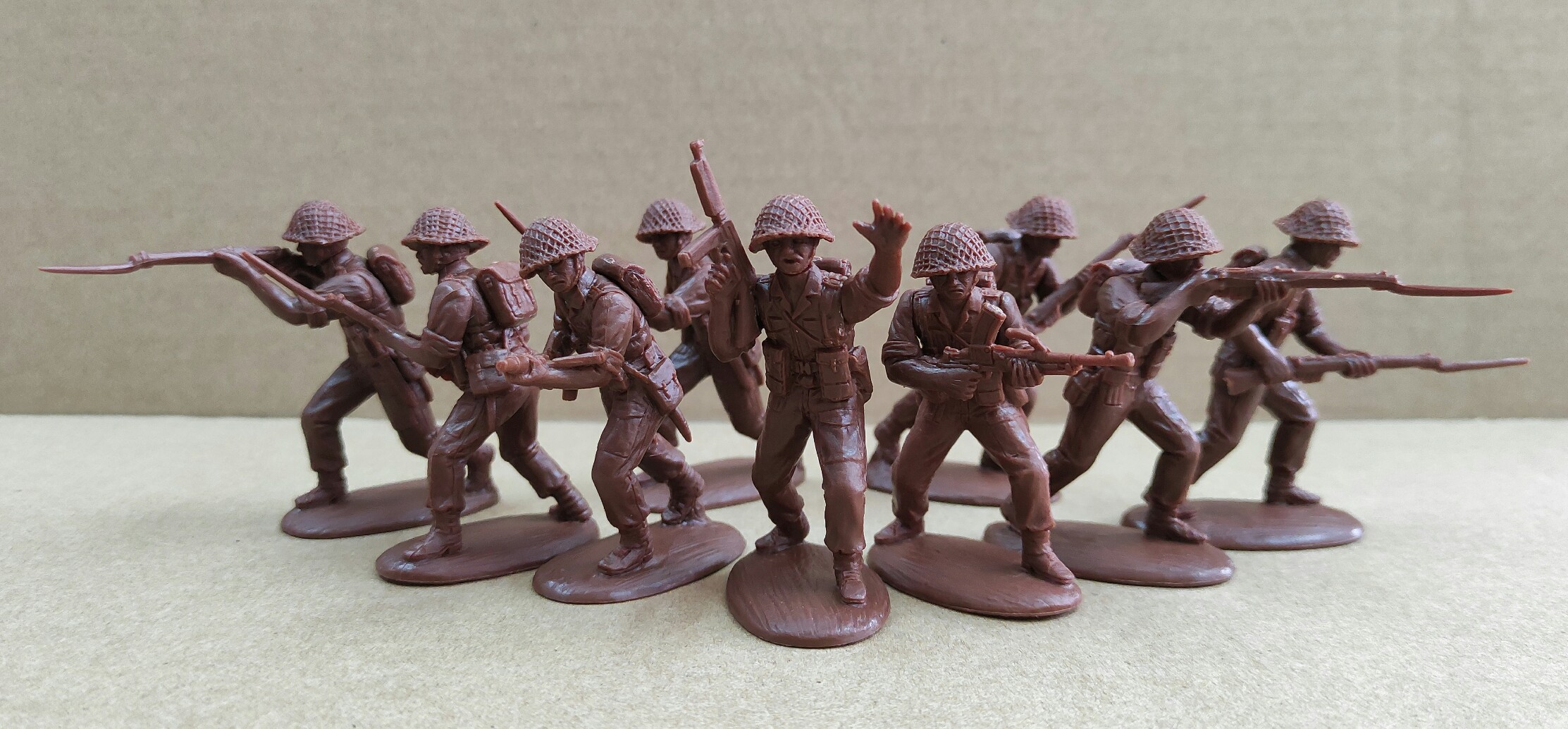 54 BFE 01 British Rifles - Assault Section